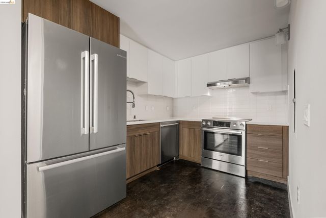 901 Jefferson St. 108, Oakland, CA 94607