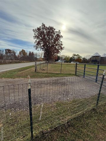 1570 Chapel Road, Parma, MI 49269