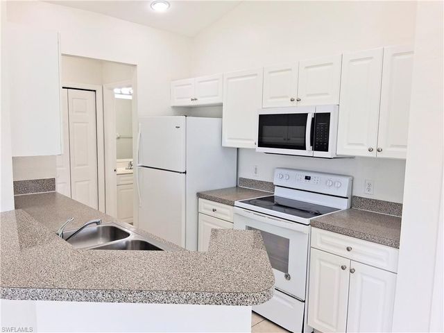 4618 24th ST SW, Lehigh Acres, FL 33973
