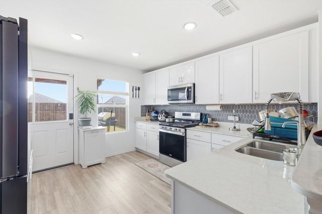 14012 Danesdale Drive, Pilot Point, TX 76258