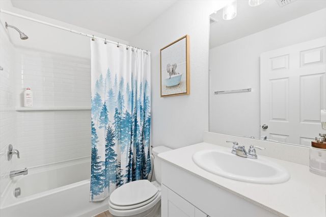 14012 Danesdale Drive, Pilot Point, TX 76258