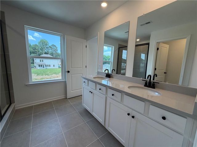 2712 Dreycott Lane, Lawrenceville, GA 30043