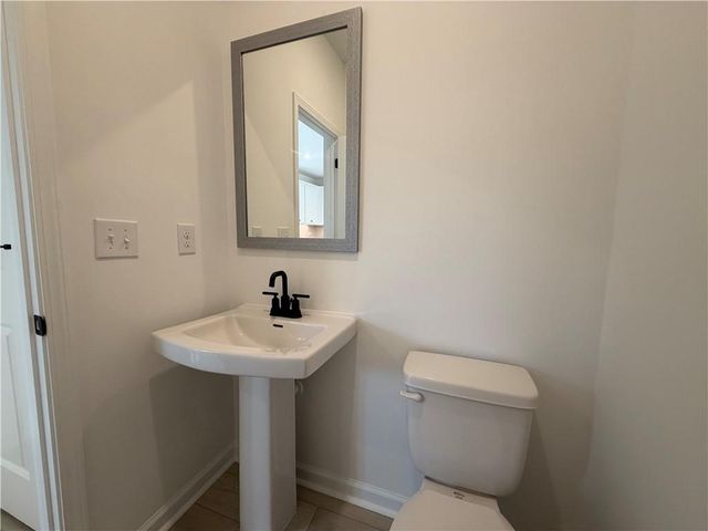 2712 Dreycott Lane, Lawrenceville, GA 30043