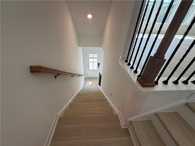 2712 Dreycott Lane, Lawrenceville, GA 30043