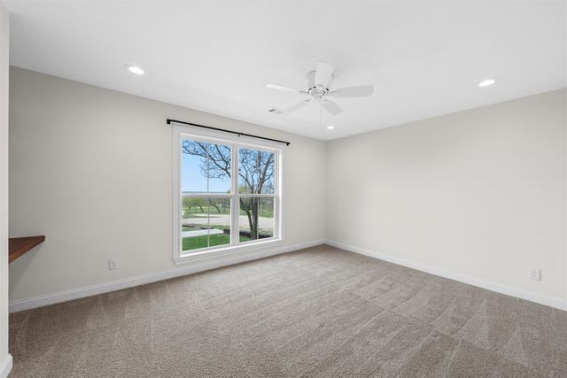 310 Rabbit Hill, Lorena, TX 76655