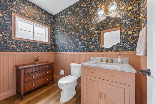 310 Rabbit Hill, Lorena, TX 76655