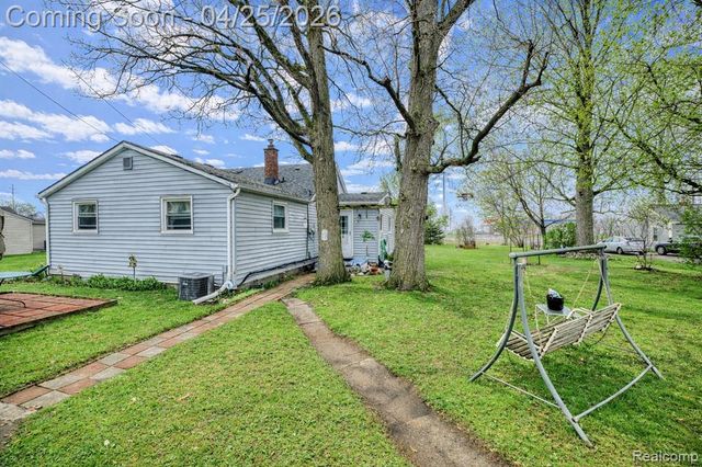 20796 Gibraltar Road, Brownstown, MI 48183
