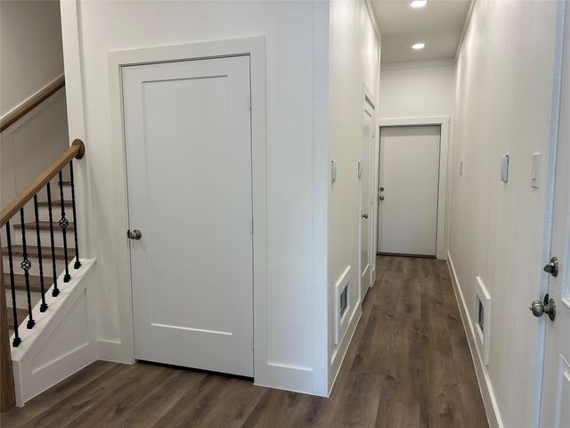 922 Elm Road, Clear Lake Shores, TX 77565