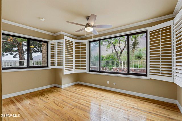 5733 MIRA GRANDE Drive, El Paso, TX 79912