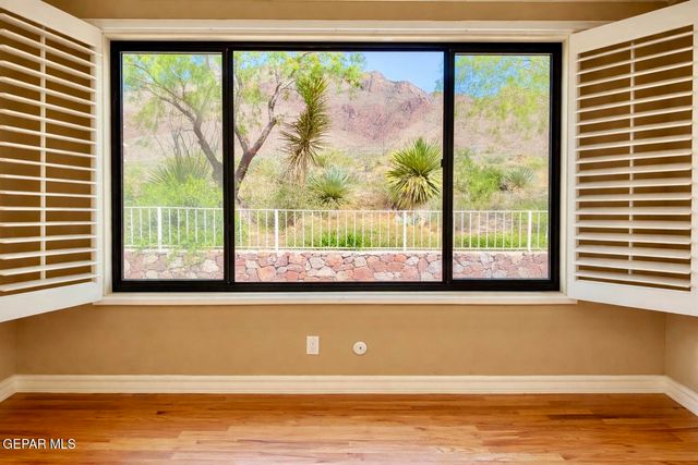 5733 MIRA GRANDE Drive, El Paso, TX 79912