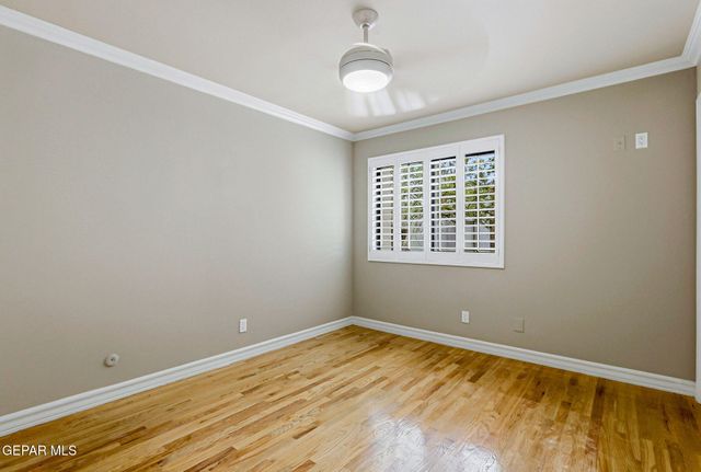 5733 MIRA GRANDE Drive, El Paso, TX 79912