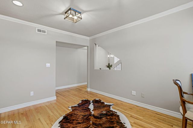 5733 MIRA GRANDE Drive, El Paso, TX 79912