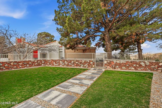 5733 MIRA GRANDE Drive, El Paso, TX 79912