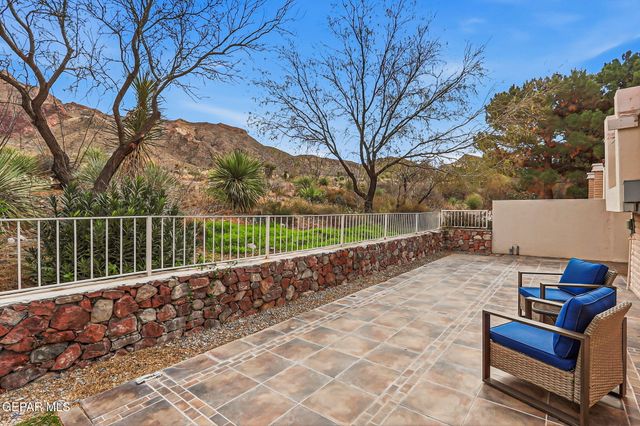 5733 MIRA GRANDE Drive, El Paso, TX 79912