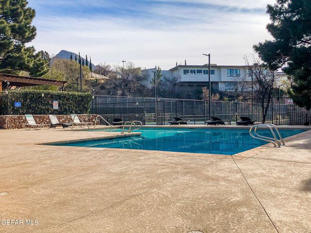 5733 MIRA GRANDE Drive, El Paso, TX 79912