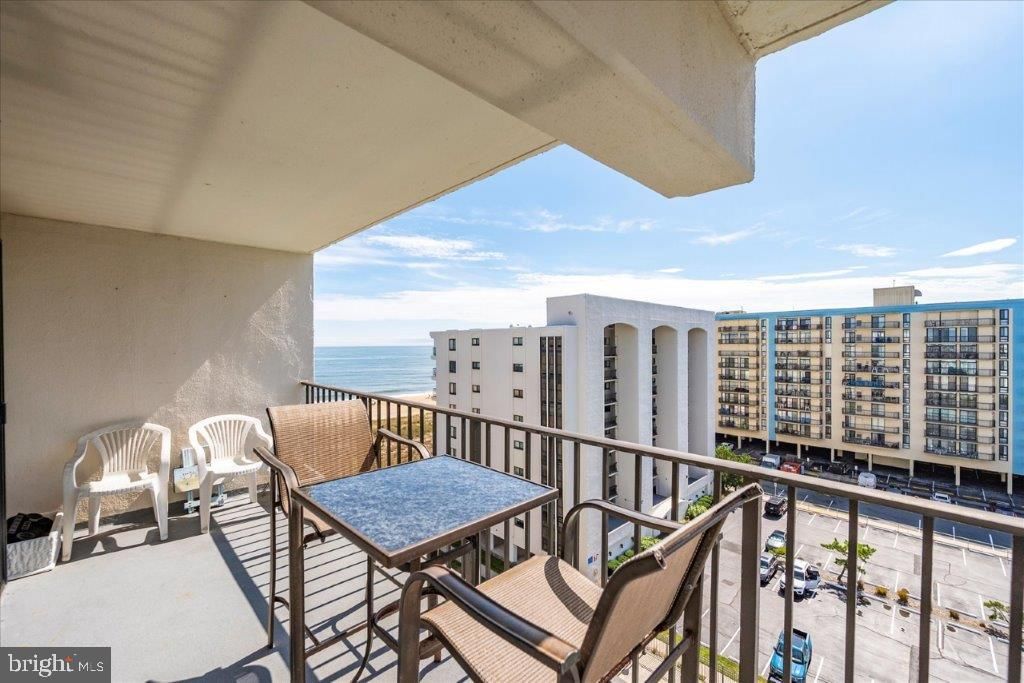 Image 42 of property listing at 1 133RD ST #806B, Ocean City, MD 21842