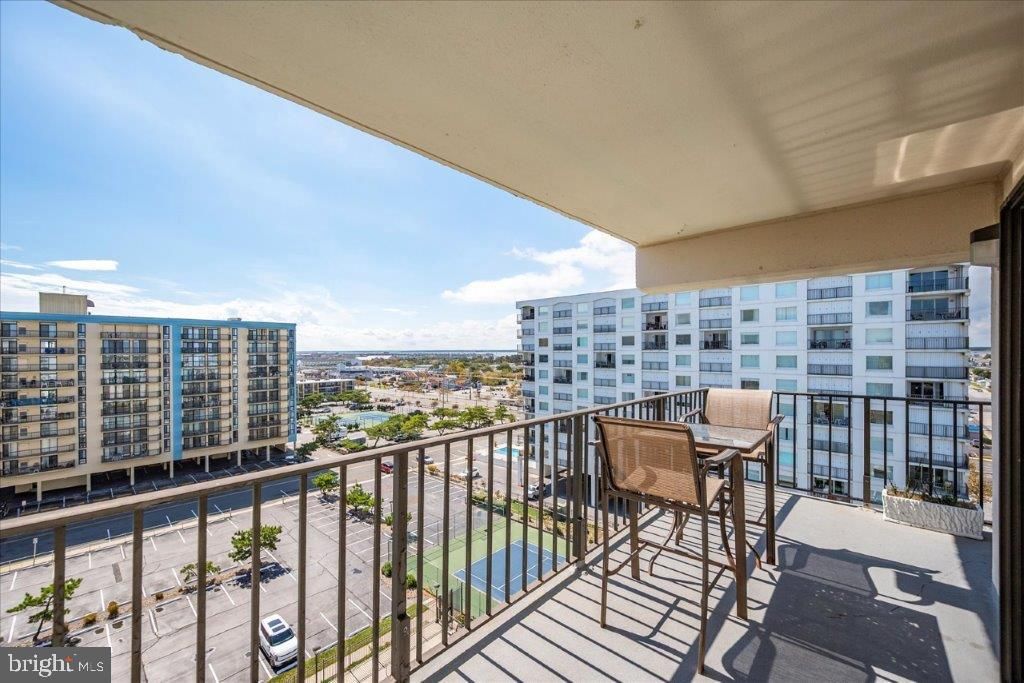 Image 43 of property listing at 1 133RD ST #806B, Ocean City, MD 21842