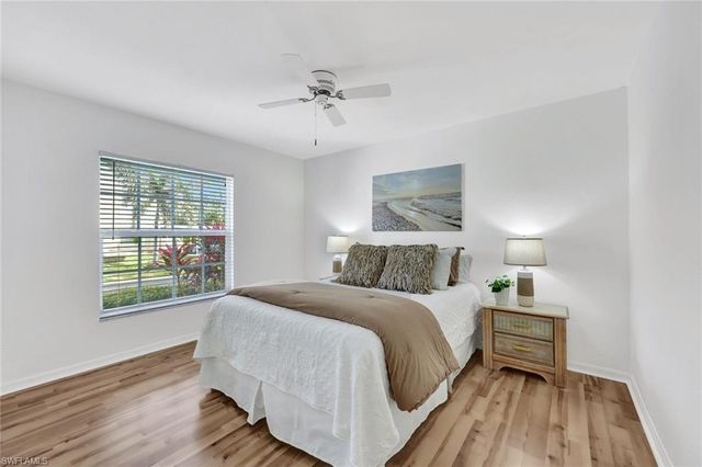 774 Wiggins Lake DR 101, Naples, FL 34110