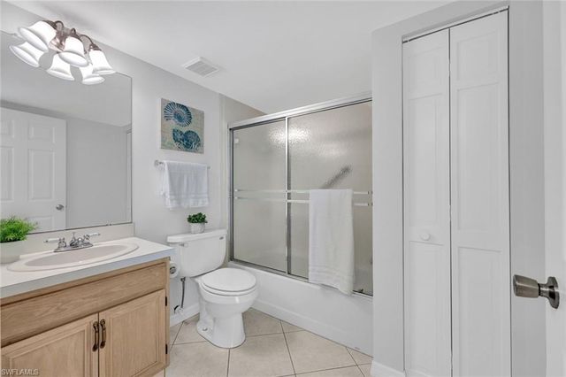 774 Wiggins Lake DR 101, Naples, FL 34110