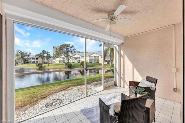 774 Wiggins Lake DR 101, Naples, FL 34110