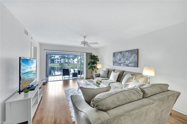 774 Wiggins Lake DR 101, Naples, FL 34110