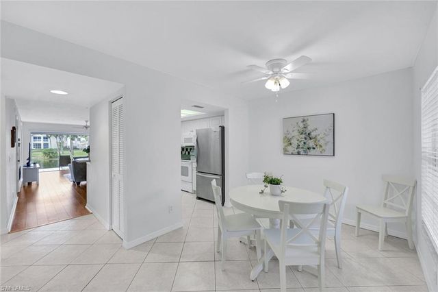 774 Wiggins Lake DR 101, Naples, FL 34110