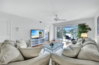 774 Wiggins Lake DR 101, Naples, FL 34110