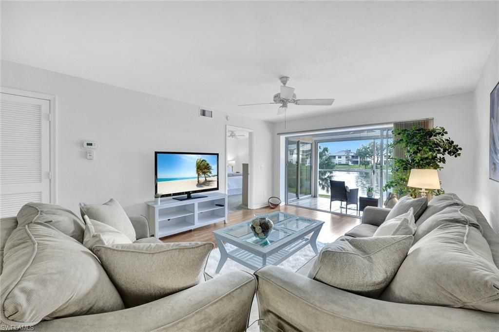 774 Wiggins Lake DR 101, Naples, FL 34110