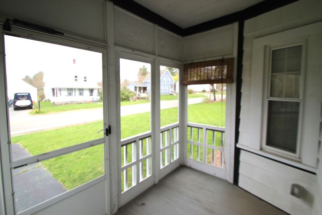 528 Harvard St, Whitman, MA 02382
