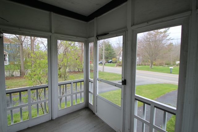 528 Harvard St, Whitman, MA 02382