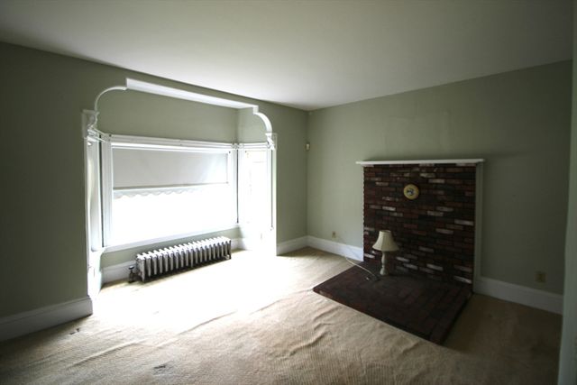 528 Harvard St, Whitman, MA 02382