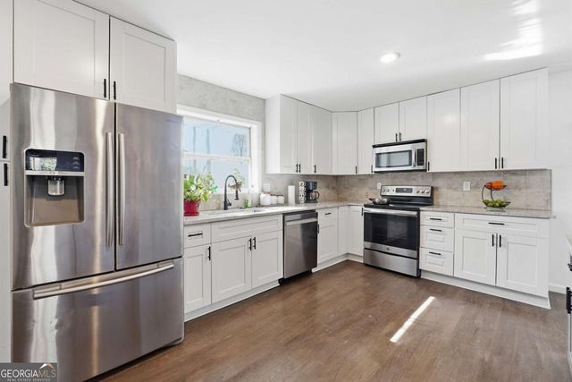 2856 Engle Road NW, Atlanta, GA 30318