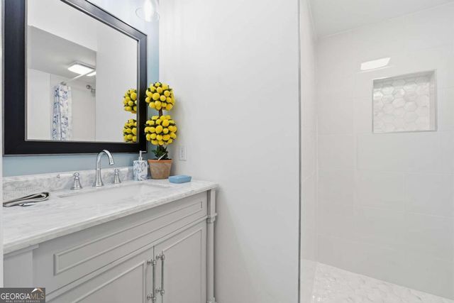 2856 Engle Road NW, Atlanta, GA 30318