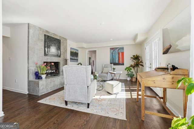 2856 Engle Road NW, Atlanta, GA 30318