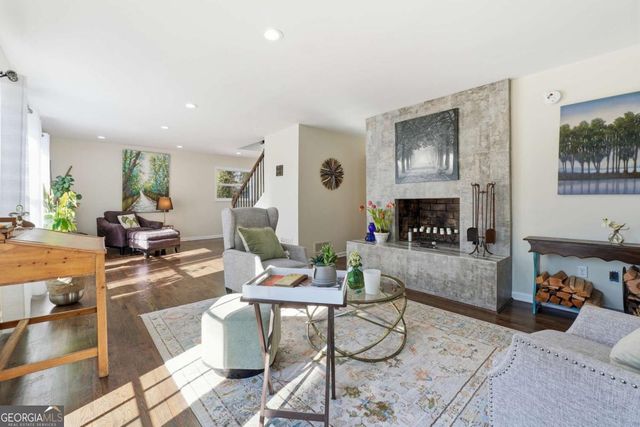 2856 Engle Road NW, Atlanta, GA 30318