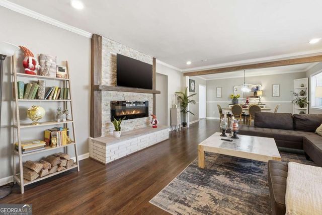 2856 Engle Road NW, Atlanta, GA 30318