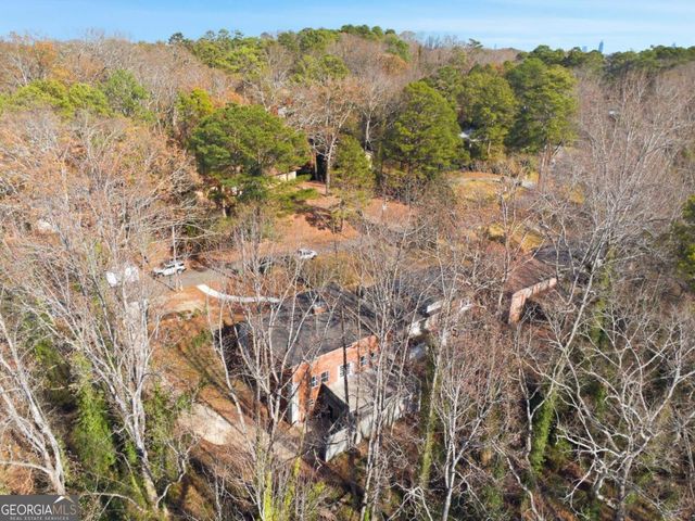 2856 Engle Road NW, Atlanta, GA 30318