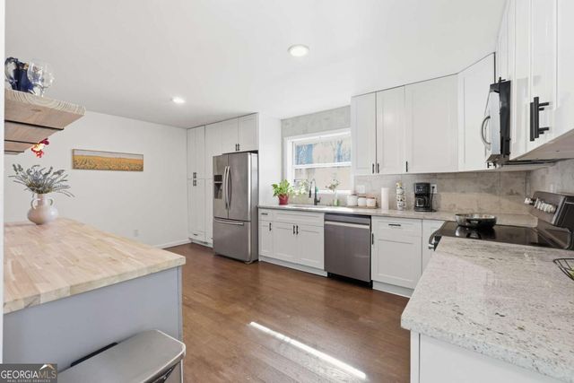 2856 Engle Road NW, Atlanta, GA 30318