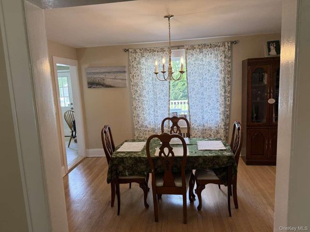 145 Raymond Street, Rockville Centre, NY 11570