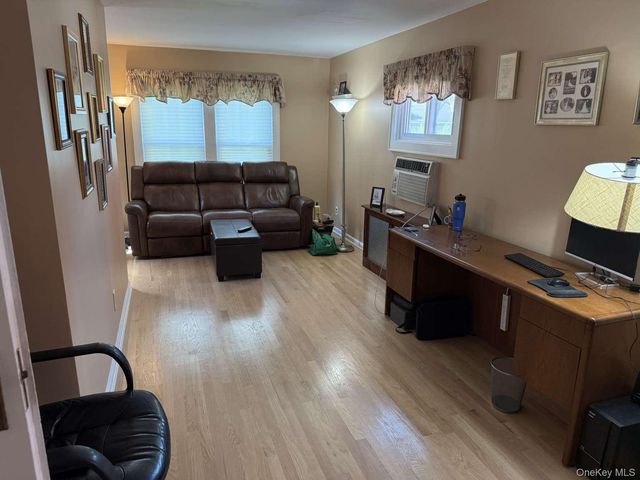 145 Raymond Street, Rockville Centre, NY 11570