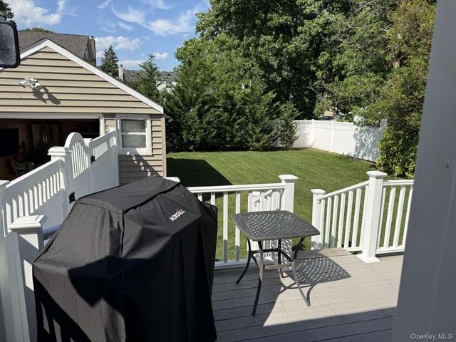 145 Raymond Street, Rockville Centre, NY 11570