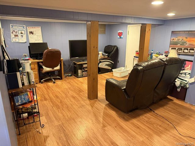 145 Raymond Street, Rockville Centre, NY 11570