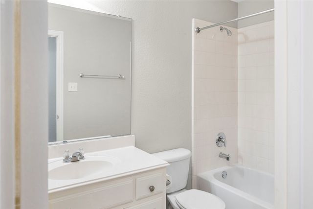 3225 Winding Ridge Circle, Mansfield, TX 76063