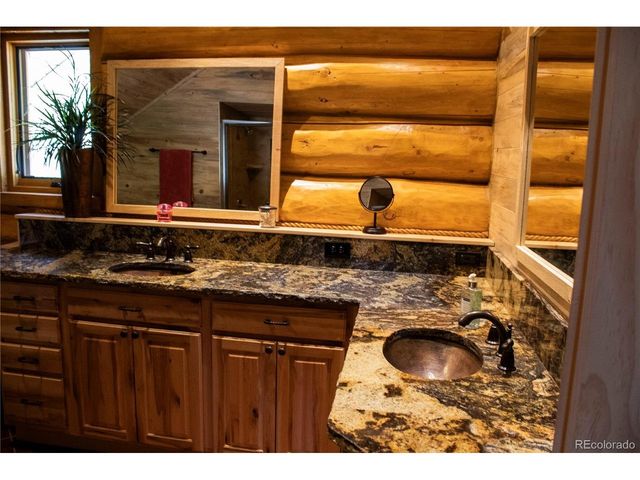 560 Cap Rock Dr, Canon City, CO 81212