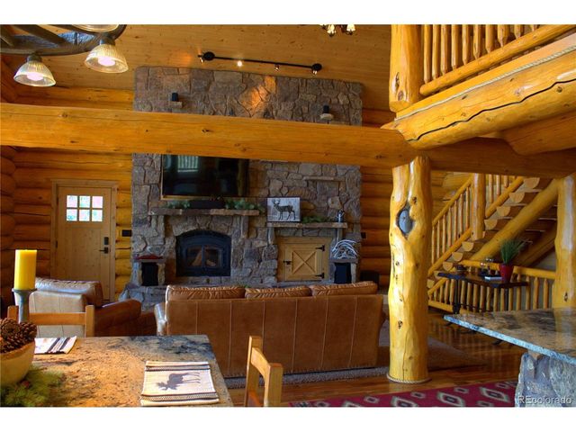 560 Cap Rock Dr, Canon City, CO 81212