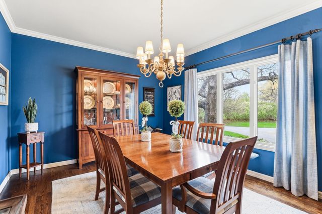 2660 Deer Ridge NE, Blaine, MN 55449