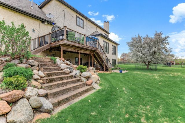 2660 Deer Ridge NE, Blaine, MN 55449