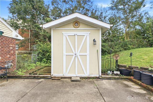 5907 Verdi Drive, Dayton, OH 45449