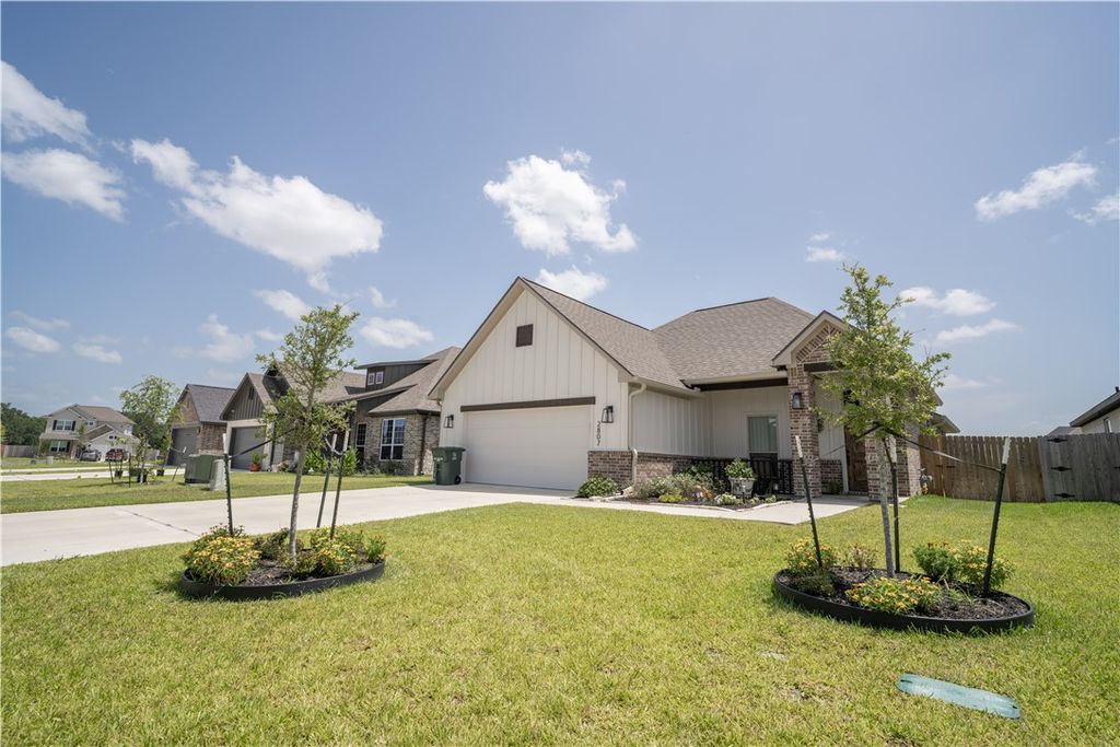 2807 Spector Drive, Bryan, TX 77808 — photo 2