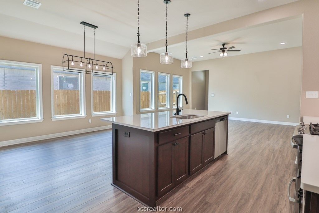 2807 Spector Drive, Bryan, TX 77808 — photo 4